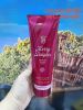 sua-duong-the-huong-nuoc-hoa-victoria-secret-merry-delights-236ml-cua-my - ảnh nhỏ  1